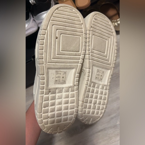 Call it Spring Platform Sneaker Shoes 👟 - Picture 9 of 9